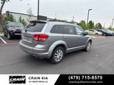 Used 2019 Dodge Journey SE image 4