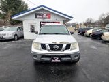Used 2008 Nissan Frontier SE w/ SE Value Truck Pkg image 2