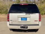Used 2010 GMC Yukon XL Denali image 5