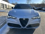 Used 2024 Alfa Romeo Stelvio Sprint image 3