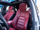 Certified 2024 Porsche Macan image 5
