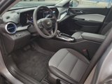 Used 2024 Chevrolet Trax LT image 2