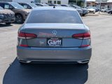 Used 2021 Volkswagen Passat 2.0T SE image 5