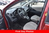 Used 2012 MAZDA MAZDA5 Touring w/ Moonroof & Audio Pkg image 5