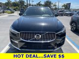 Used 2022 Volvo XC60 B5 Inscription w/ Protection Package Premier image 2