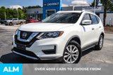 Used 2020 Nissan Rogue SV image 3