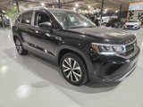 Used 2022 Volkswagen Taos SE image 4