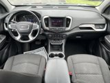 Used 2020 GMC Terrain SLE image 2