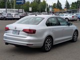 Used 2016 Volkswagen Jetta SE image 5