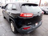 Used 2014 Jeep Cherokee Sport image 5
