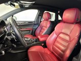 Certified 2022 Porsche Macan S image 5