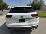 Used 2021 Volkswagen Atlas Cross Sport SE image 4