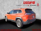 Used 2021 Jeep Cherokee Trailhawk image 2