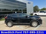 Used 2018 Nissan Rogue Sport S image 4