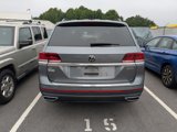 Used 2021 Volkswagen Atlas SE w/ Atlas Adventure Package image 3