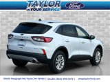 Used 2022 Ford Escape SE w/ Convenience Package image 3