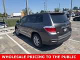 Used 2013 Toyota Highlander FWD image 2