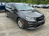 Used 2022 Chrysler Pacifica Touring-L image 5