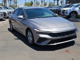Certified 2024 Hyundai Elantra SE image 3