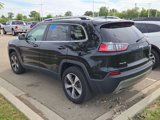Used 2019 Jeep Cherokee Limited image 5