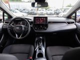 Used 2021 Toyota Corolla Hatchback image 2
