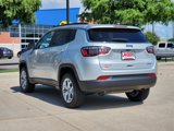 New 2025 Jeep Compass Latitude image 3
