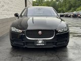 Used 2017 Jaguar XE Premium image 2