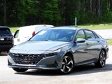 Used 2022 Hyundai Elantra Limited image 2