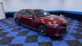 Used 2018 Toyota Camry SE image 2