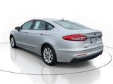 Used 2019 Ford Fusion SE image 4