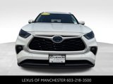 Used 2023 Toyota Highlander XLE image 2