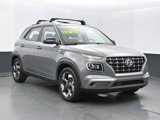 Used 2022 Hyundai Venue Limited image 2