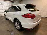 Used 2014 Porsche Cayenne Platinum Edition image 4