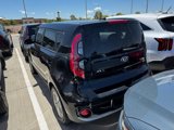 Used 2018 Kia Soul EV image 3