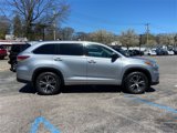 Used 2016 Toyota Highlander XLE image 4