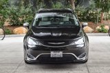 Used 2017 Chrysler Pacifica Limited w/ UConnect Theater Package image 2