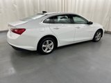 Used 2023 Chevrolet Malibu LS image 4
