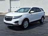 Used 2023 Chevrolet Equinox LT image 3