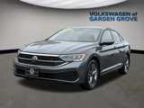 Used 2023 Volkswagen Jetta SE w/ Panoramic Sunroof Package image 5