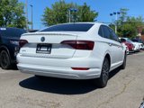 Used 2020 Volkswagen Jetta SE image 3
