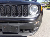 Used 2016 Jeep Renegade Latitude image 3