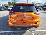 Used 2018 Nissan Rogue SV image 4