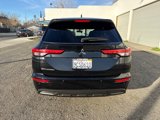 Used 2022 Mitsubishi Outlander ES image 3