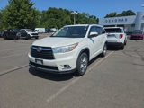 Used 2016 Toyota Highlander Limited image 3
