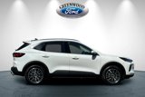 New 2025 Ford Escape SE image 3
