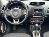 Used 2016 Jeep Renegade Latitude image 2