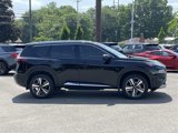 Used 2023 Nissan Rogue Platinum image 4