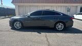Used 2018 Chevrolet Malibu LT image 2