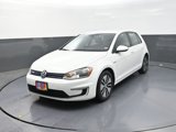 Used 2016 Volkswagen e-Golf SE image 4