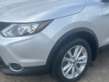 Used 2019 Nissan Rogue Sport SV w/ Technology Package image 2